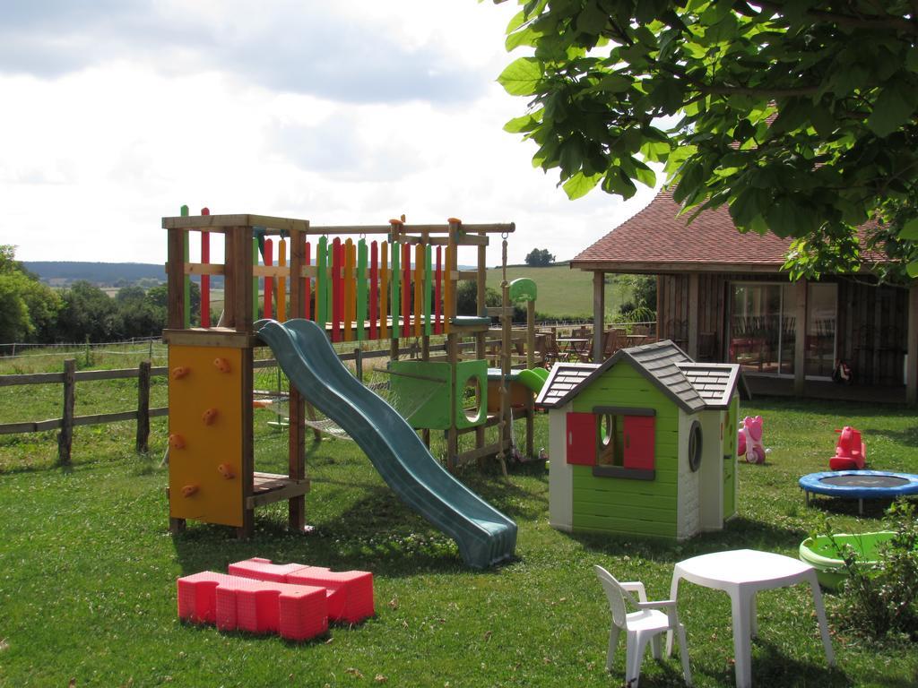 Le Trot'In Chair Bed and Breakfast Martigny-le-Comte Esterno foto