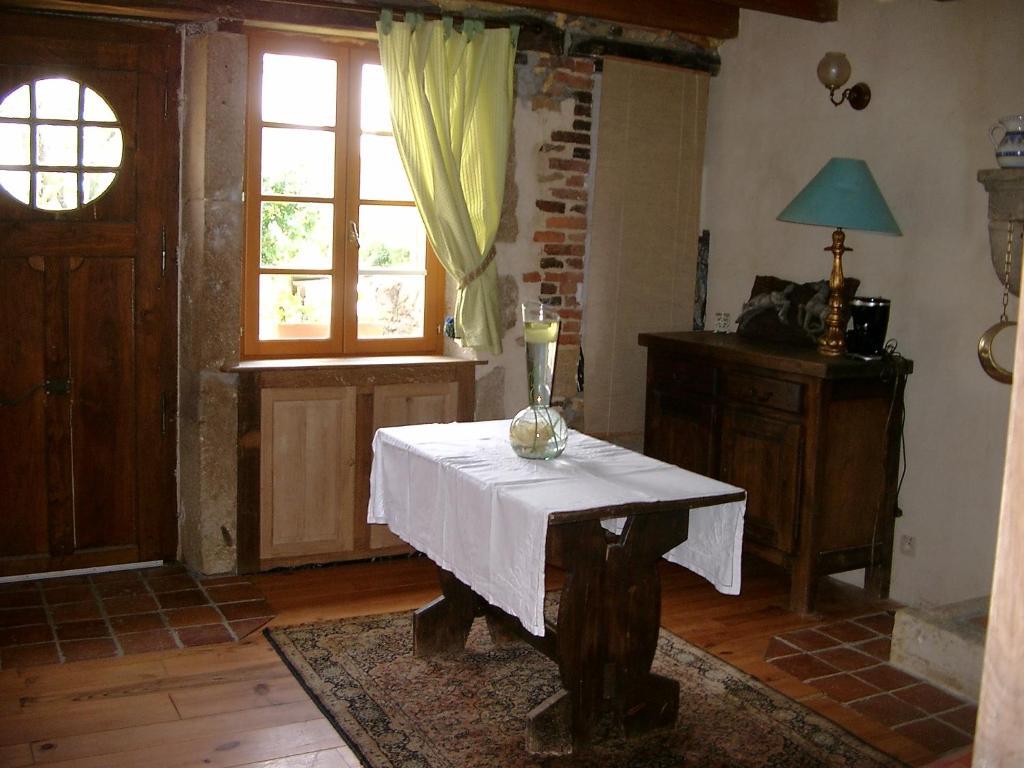 Le Trot'In Chair Bed and Breakfast Martigny-le-Comte Camera foto
